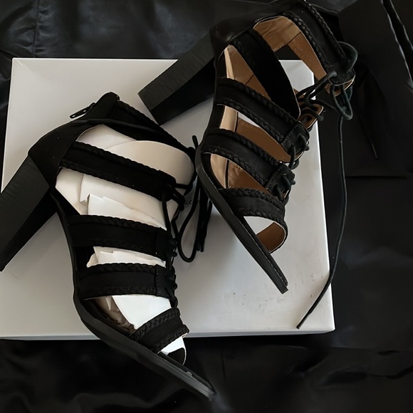 Report Sandal - Picture 4 of 8